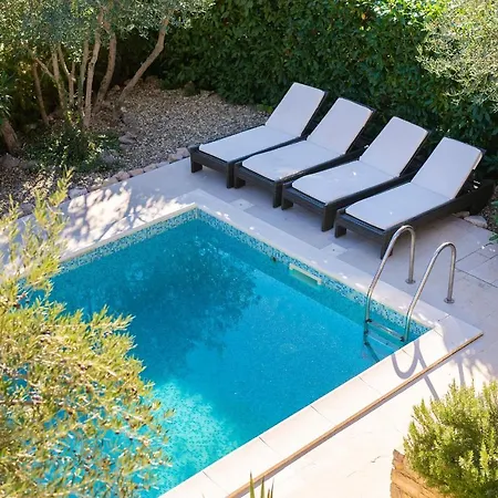 Villa Rustika Dobrinj